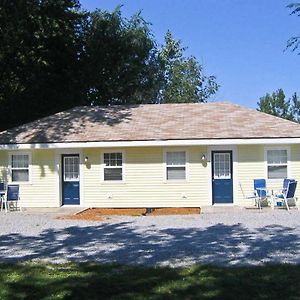 Standard Bungalow